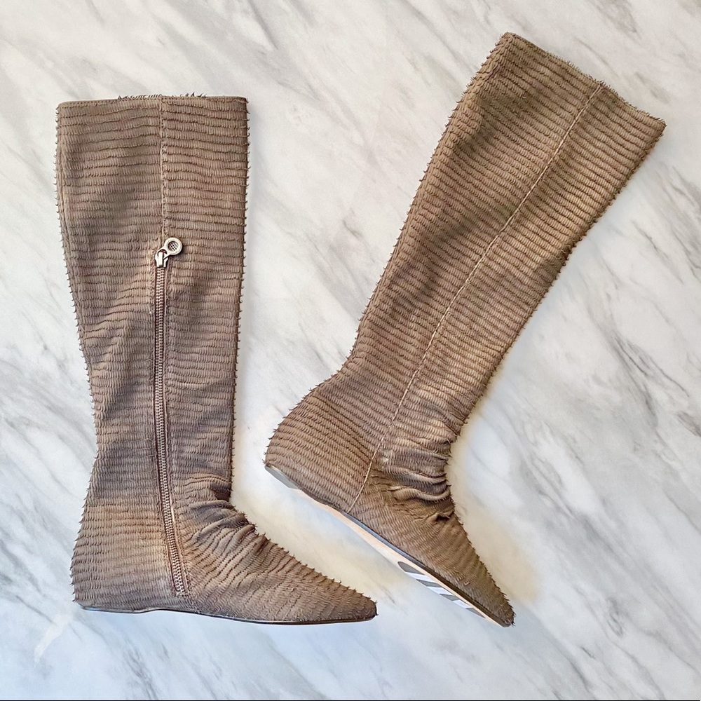 Flat Boots Leather Fringe Calf Boots in Brown